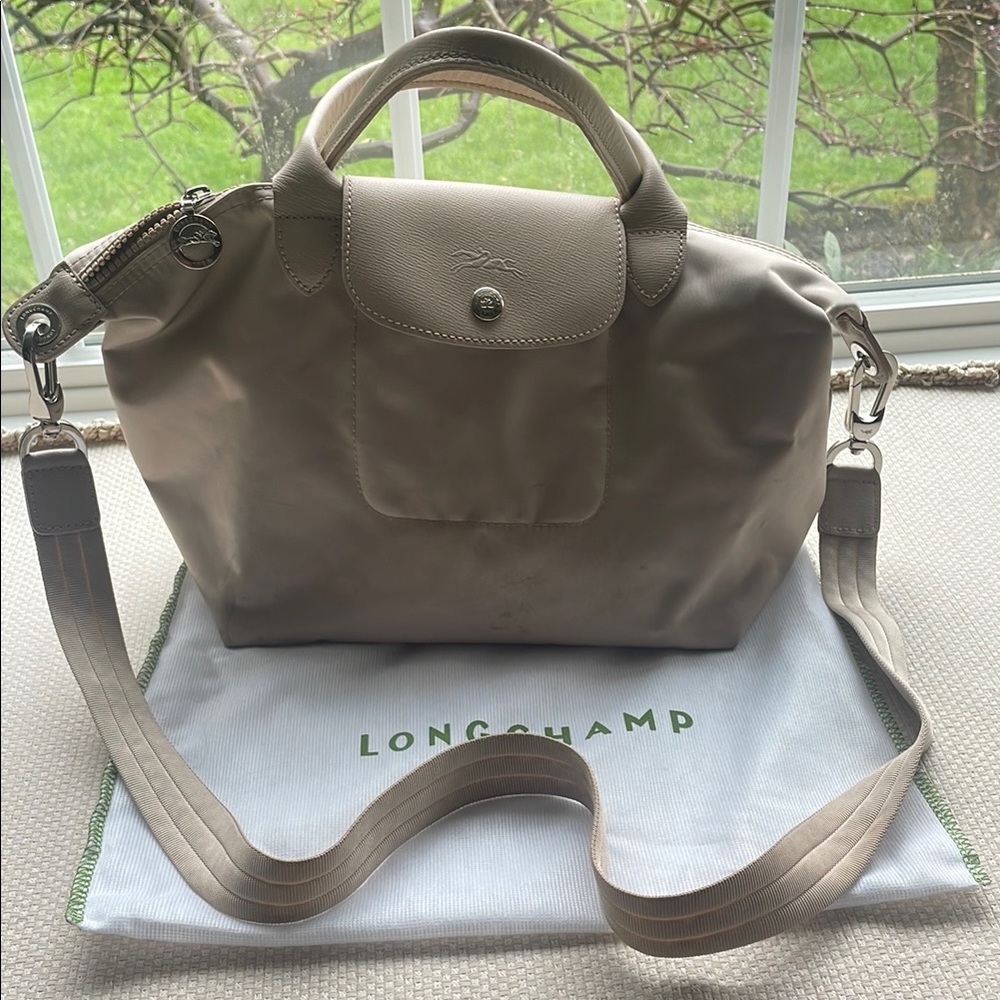 Longchamp Tan Shoulder Bag with Adjustable Strap and Silver Hardware
